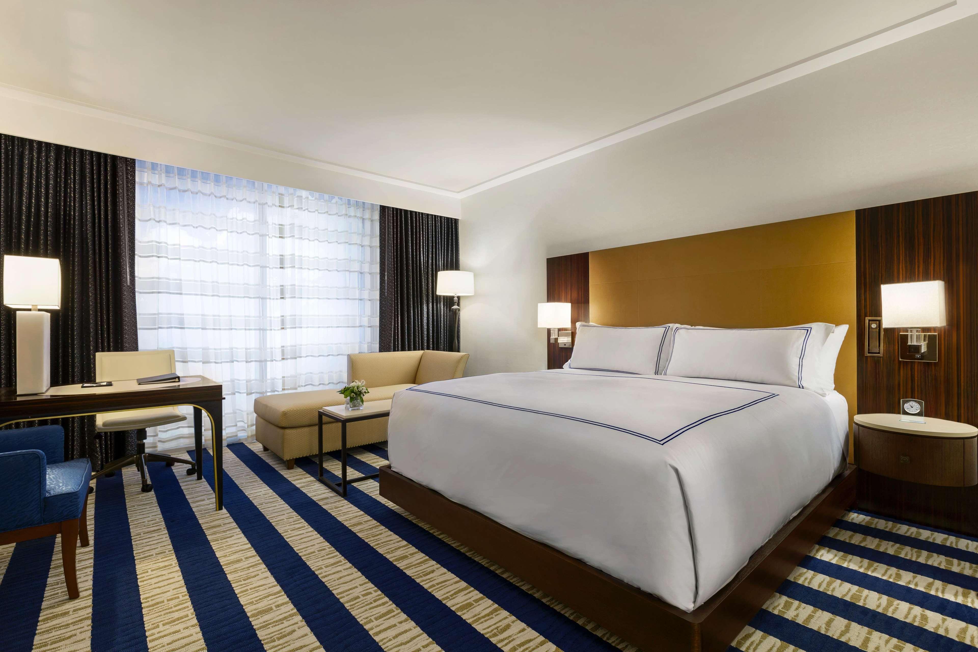 Отель Fairmont Остин Экстерьер фото