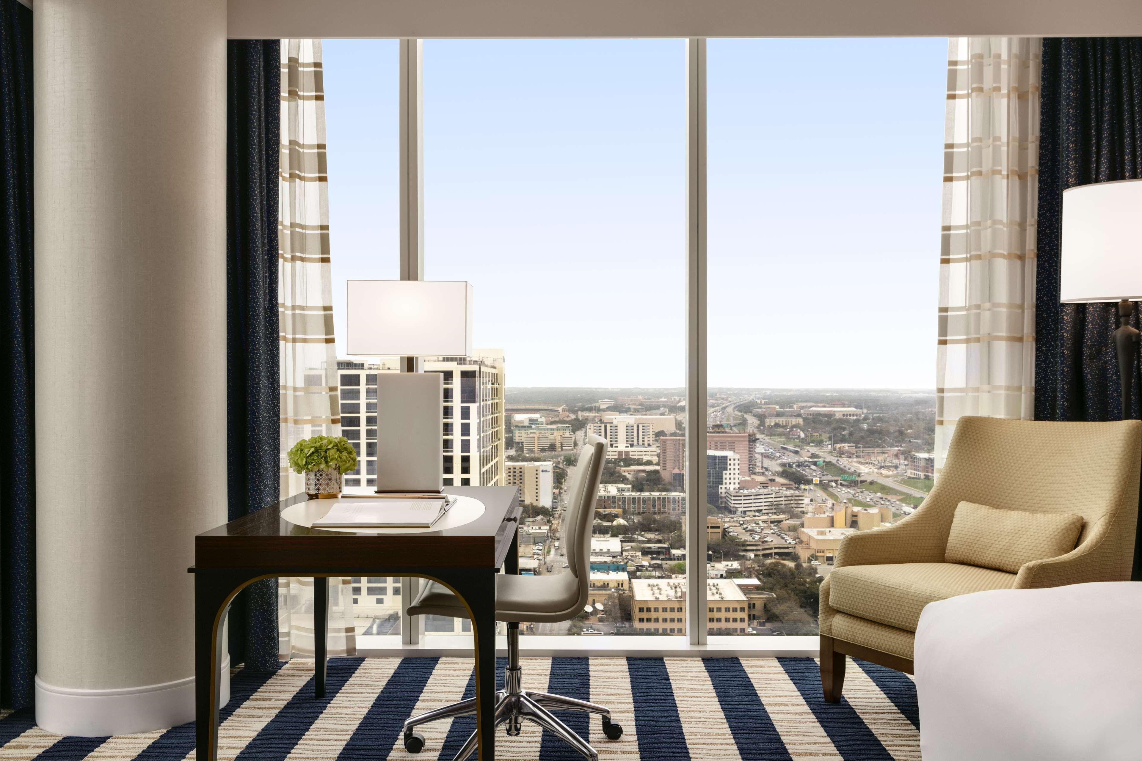 Отель Fairmont Остин Экстерьер фото
